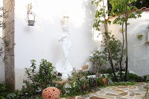 ���i�C���[�W